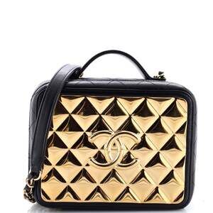 Chanel Golden Plate Vanity Case Quilted #254536C48B